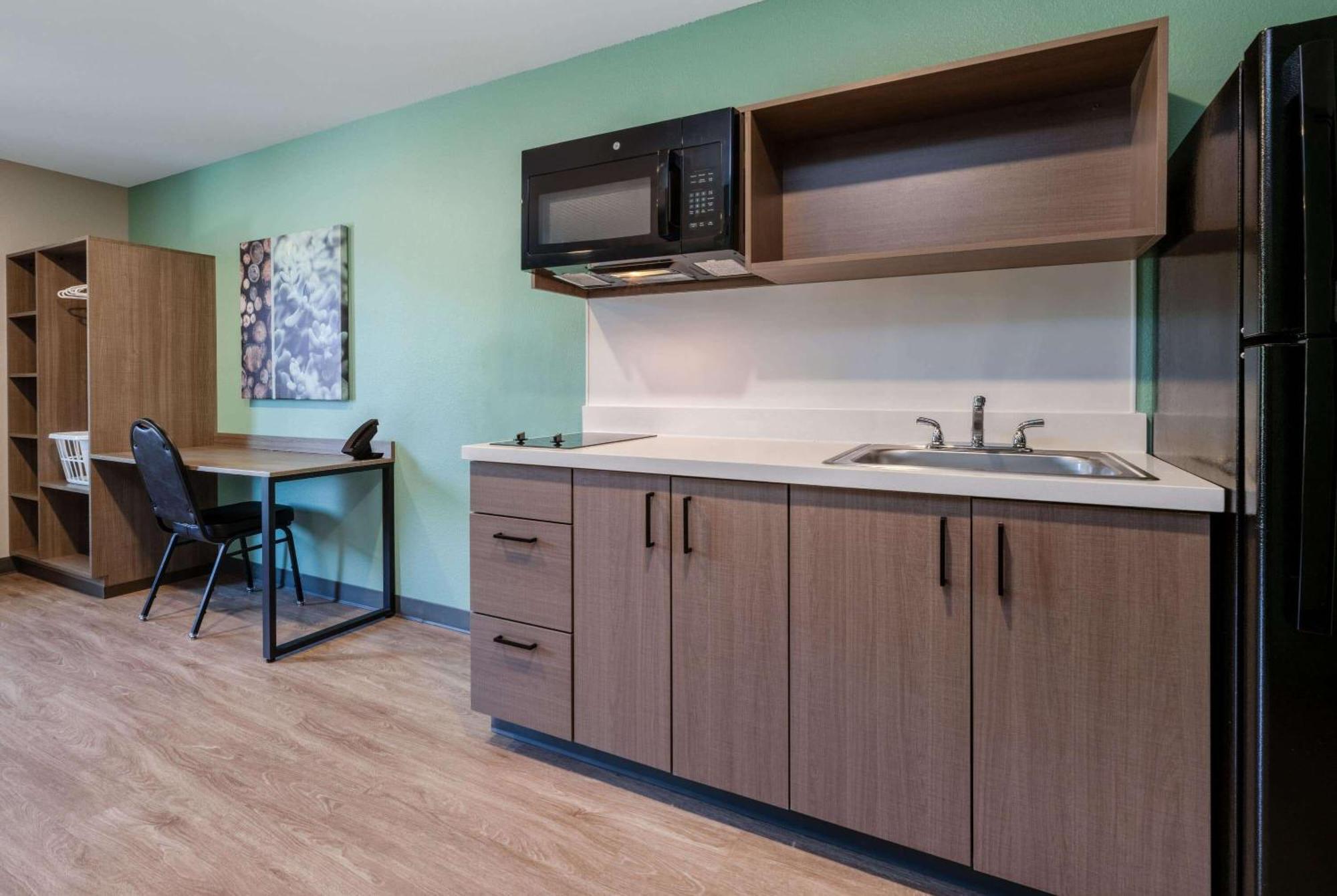 Echo Suites Extended Stay By Wyndham Nashville/ แกลลาทิน ภายนอก รูปภาพ