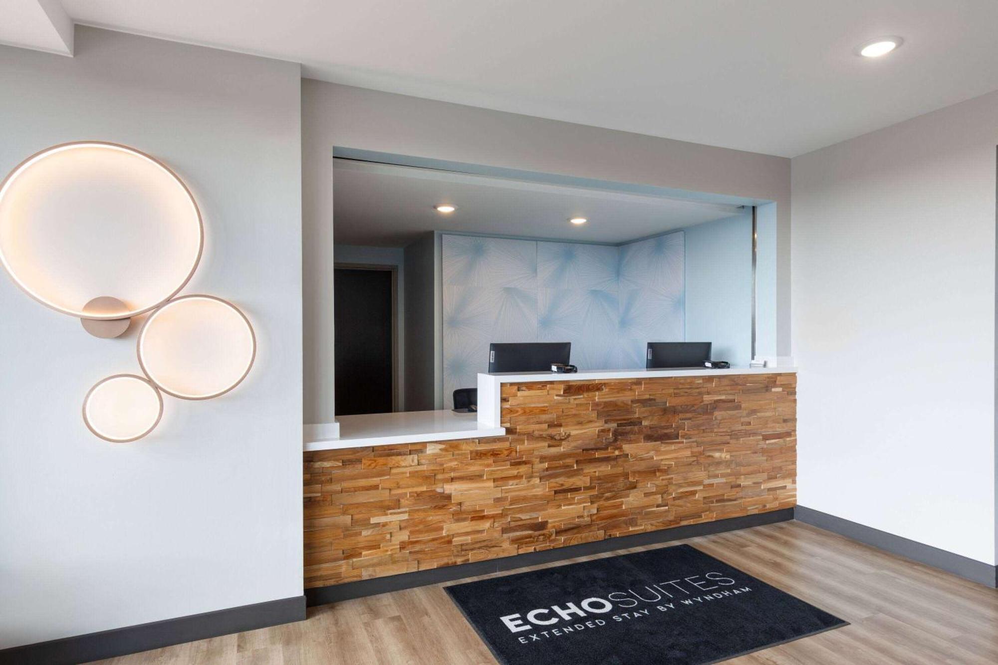Echo Suites Extended Stay By Wyndham Nashville/ แกลลาทิน ภายนอก รูปภาพ